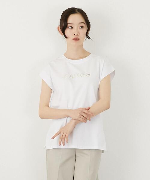 MELROSE claire(メルローズ クレール)の「ロゴノースリーブTシャツ(Tシャツ/カットソー・レディース・グレイッシュベージュ/ブラック/ホワイト・FREE)」の2枚目の写真