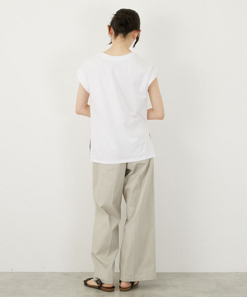 MELROSE claire(メルローズ クレール)の「ロゴノースリーブTシャツ(Tシャツ/カットソー・レディース・グレイッシュベージュ/ブラック/ホワイト・FREE)」の17枚目の写真