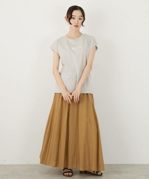 MELROSE claire(メルローズ クレール)の「ロゴノースリーブTシャツ(Tシャツ/カットソー・レディース・グレイッシュベージュ/ブラック/ホワイト・FREE)」の14枚目の写真