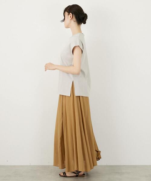 MELROSE claire(メルローズ クレール)の「ロゴノースリーブTシャツ(Tシャツ/カットソー・レディース・グレイッシュベージュ/ブラック/ホワイト・FREE)」の12枚目の写真