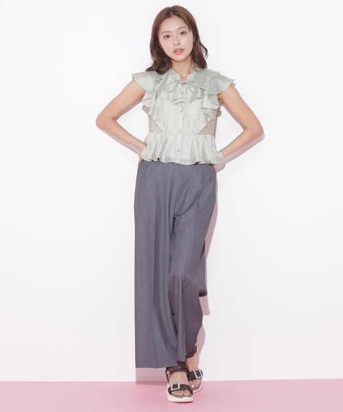 JILL by JILL STUART（ジルバイジルスチュアート）の「ペプラムラッフルブラウス（シャツ/ブラウス・レディース・ライトグリーン/ホワイト/ピンク・FREE）」の4枚目の写真