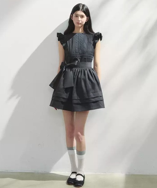 完売商品.*・゜ワンピース・*. Andemiu ワンピース ラインフラワーフロッキーワンピース289861