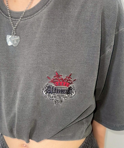ATMARK（アットマーク）の「《2サイズ展開　/　UNISEX　》ATMARK トライバル クラウンロゴ Tee Tシャツ　セットアップ可能（Tシャツ/カットソー・レディース・ホワイト/チャコールグレー・MEDIUM/LARGE）」の12枚目の写真