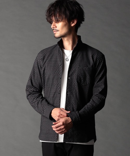 NICOLE CLUB FOR MEN(ニコルクラブフォーメン)の「ニットサッカーチェック・ジオメトリック アラカルトシャツ(シャツ/ブラウス・メンズ・ホワイト系1/ホワイト系2/ブラック系1/ブラック系2/ネイビー系・MEDIUM/LARGE/X-LARGE)」の4枚目の写真