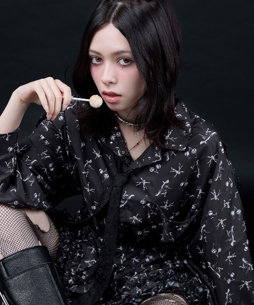 ブラウス シャツ ERICO collaboration illustration oversized shirt レディース ERICO collaboration illustration oversized shirt（シャツ
