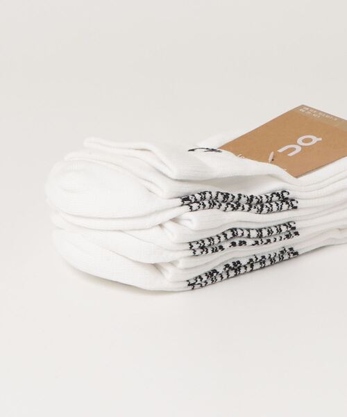 On(オン)の「On/オン Logo Sock High 3P(ソックス/靴下・メンズ・ホワイト/ブラック・M/S)」の4枚目の写真