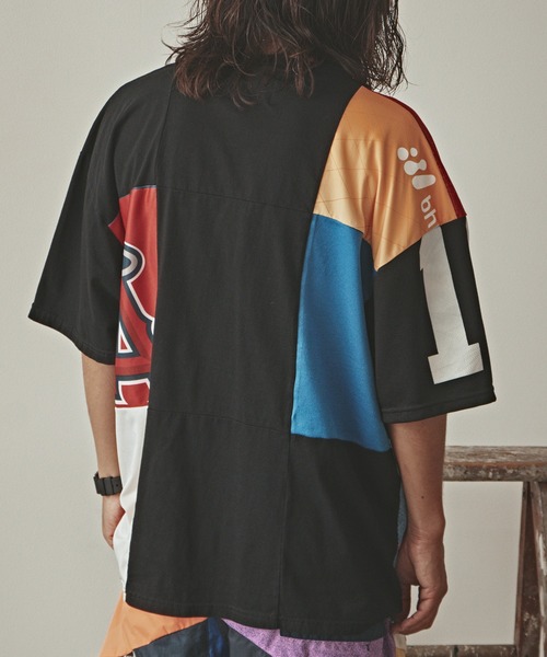 ALL RUNS(オールランズ)の「Mix game shirt SS tee Tシャツ(Tシャツ/カットソー・メンズ・ブラック系3/ホワイト系2/ホワイト系3/ホワイト系5/ブラック系4/ブラック系5/ホワイト系1/ブラック系2/ブラック系1/ホワイト系4・FREE)」の9枚目の写真