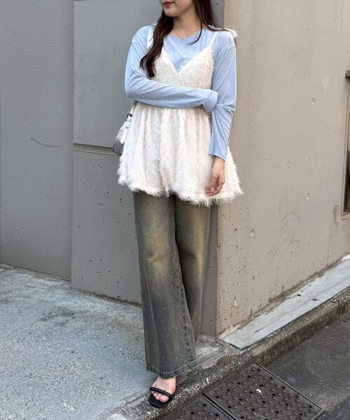 continuer de NICE CLAUP(コンティニューデナイスクラップ)の「もしゃもしゃキャミ(シャツ/ブラウス・レディース・ブラック/アイボリー/ライトブルーグレー・FREE)」の12枚目の写真