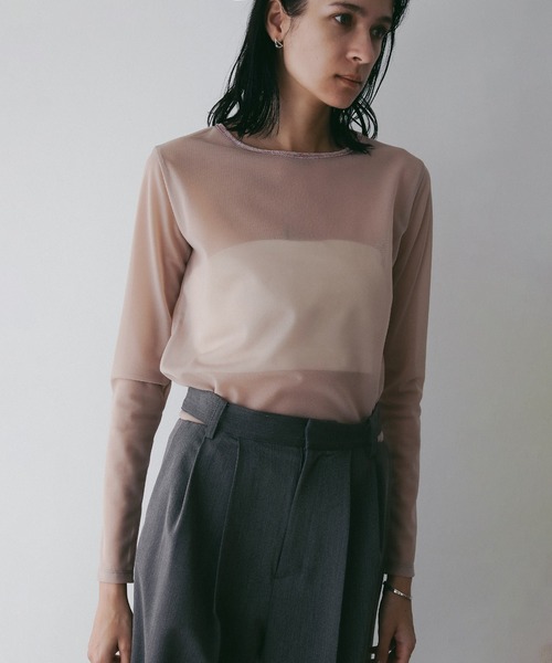 MANOF(マノフ)の「SHEER VELOR PIPING TOPS(Tシャツ/カットソー・レディース・アイボリー/ブラック/ピンク・FREE)」の6枚目の写真