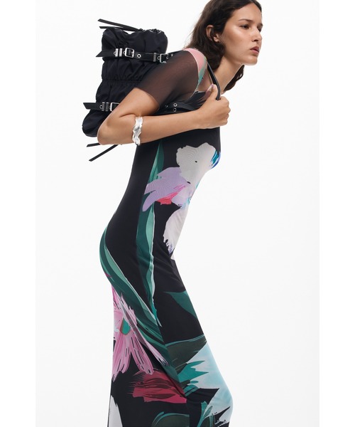 Desigual(デシグアル)の「水彩 フローラル ミディドレス 結婚式 二次会 フォーマル(ワンピース・レディース・ブラック・XS/XL/L/M/S)」の4枚目の写真