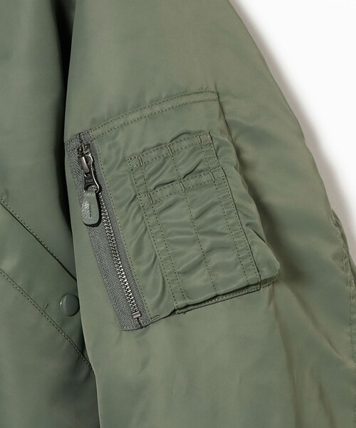 WILD THINGS（ワイルドシングス）の「【別注】WILD THINGS / N-2B Flight Jacket（ブルゾン・メンズ・ブラック/オリーブ・MEDIUM/SMALL/X-LARGE/LARGE）」の12枚目の写真