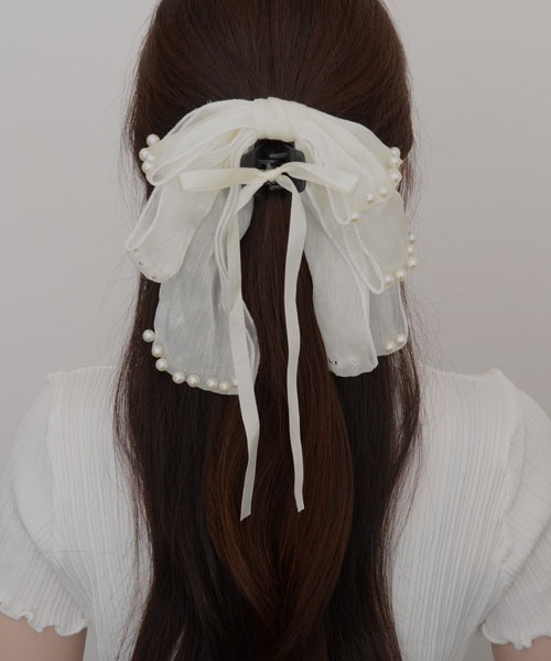 VIBGYOR Women（ヴィブジョー　ウィメン）の「【resonance】ビッグリボン パール バンスクリップ（バレッタ/ヘアクリップ・レディース・ホワイト/ブラック・FREE）」の6枚目の写真