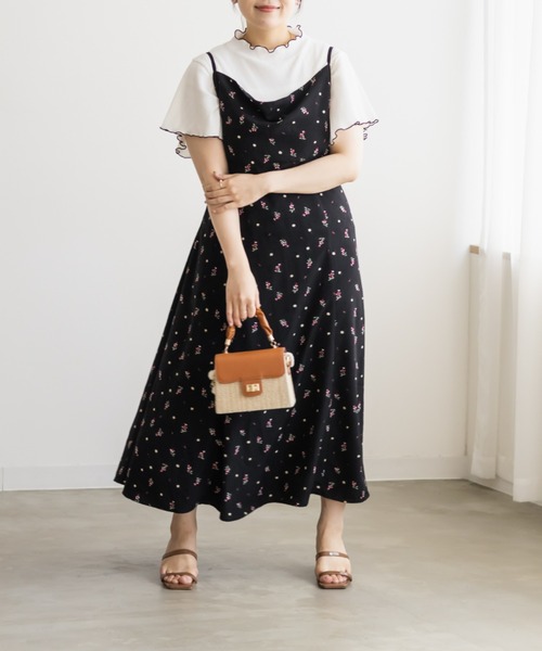 CLETTE(クレット)の「CLETTEオリジナルドレープデザイン花柄キャミワンピース(ワンピース・レディース・ブラウン/ブラック・4L/3L/LL)」の3枚目の写真