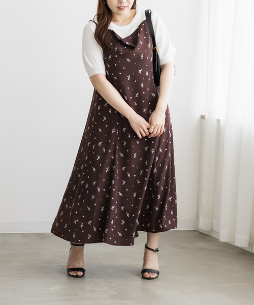 CLETTE(クレット)の「CLETTEオリジナルドレープデザイン花柄キャミワンピース(ワンピース・レディース・ブラウン/ブラック・4L/3L/LL)」の9枚目の写真