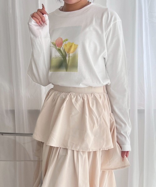 cuorequal(クオレコール)の「カラーフォトフラワーデザインロンT/長袖Tシャツ(Tシャツ/カットソー・レディース・B/A・MEDIUM)」の1枚目の写真