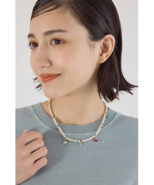 RODEO CROWNS WIDE BOWL(ロデオクラウンズワイドボウル)の「サクランボフェイクパールネックレス(ネックレス・レディース・マルチ・FREE)」の5枚目の写真