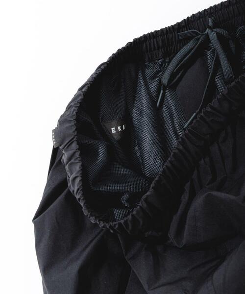 EKAL（エカル）の「『UR TECH』MoLightトラウザー（その他パンツ・メンズ・ブラック/ブラウン・LARGE/MEDIUM）」の7枚目の写真