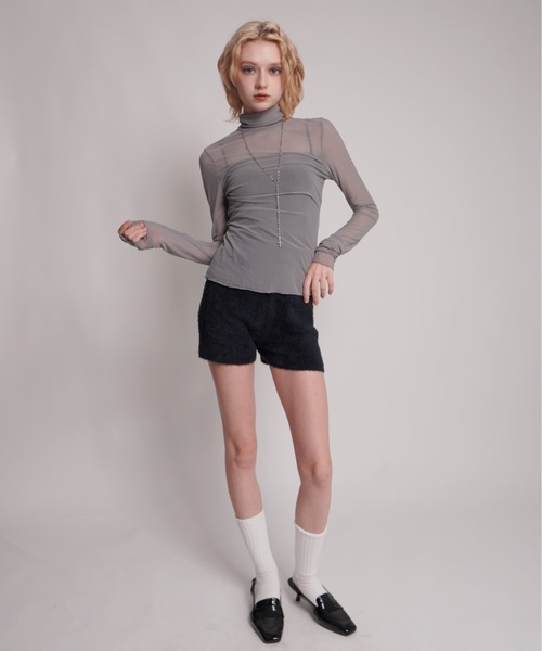 IMARI(イマリ)の「【 IMARI / イマリ 】 シアー ハイネック ロンT(Tシャツ/カットソー・レディース・グレー/ブラック/レッド/ホワイト・FREE)」の16枚目の写真