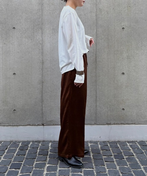 &g'aime（アンジェム）の「【&g'aime】メタリックグラフィックロンT　Metallic Graphic Long Tee（Tシャツ/カットソー・レディース・ホワイト/ブラック・FREE）」の14枚目の写真