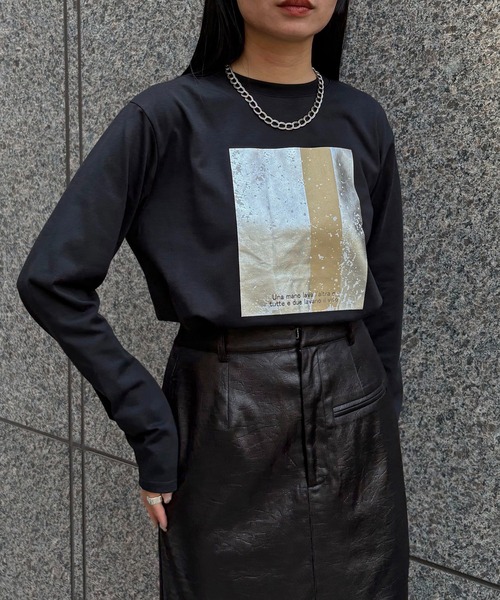 &g'aime（アンジェム）の「【&g'aime】メタリックグラフィックロンT　Metallic Graphic Long Tee（Tシャツ/カットソー・レディース・ホワイト/ブラック・FREE）」の17枚目の写真
