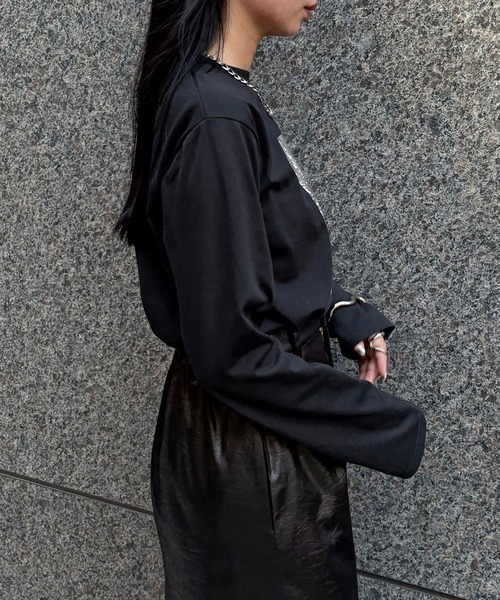 &g'aime（アンジェム）の「【&g'aime】メタリックグラフィックロンT　Metallic Graphic Long Tee（Tシャツ/カットソー・レディース・ホワイト/ブラック・FREE）」の20枚目の写真