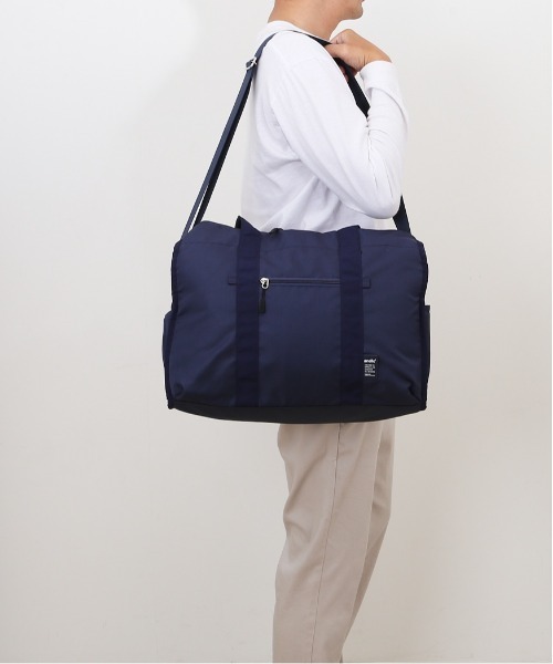 anello(アネロ)の「anello キャリー30LボストンR(ボストンバッグ・レディース・ネイビー/バーガンディー/ブラック/グレー・FREE)」の9枚目の写真