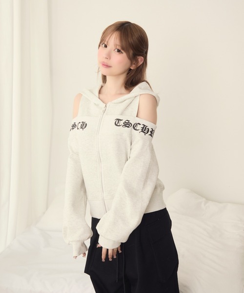 セール】ゴシックロゴジップパーカー（パーカー）｜TITTY&CO.（ティ