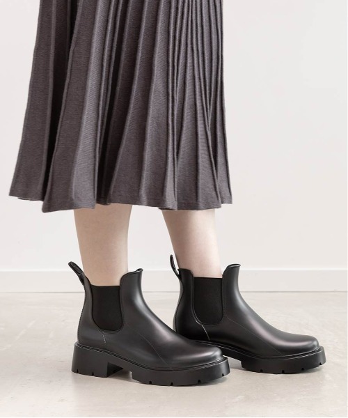 RANDA(ランダ)の「ボリュームソールサイドゴアレインブーツ(レインシューズ・レディース・ブラック/ダークブラウン・S/M)」の8枚目の写真