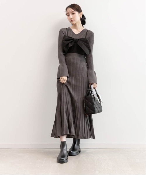 RANDA(ランダ)の「ボリュームソールサイドゴアレインブーツ(レインシューズ・レディース・ブラック/ダークブラウン・S/M)」の3枚目の写真