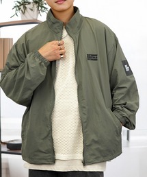 オリーブグリーン フード付きナイロンジャケット オリーブグリーン フード付きナイロンジャケット オリーブ