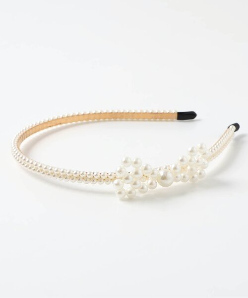 apres les cours（アプレレクール）の「リボンパールカチューシャ（カチューシャ・キッズ・オフホワイト・FREE）」の3枚目の写真