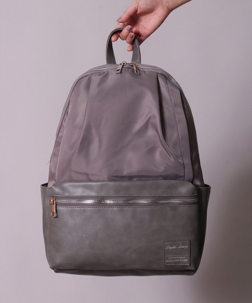 Legato Largo(レガートラルゴ)の「(LF)【Legato Largo】10ポケット/15L コンビネーション リュック(バックパック/リュック・レディース・ブラック/ネイビー/グレー/グレイッシュベージュ・ONE SIZE)」の5枚目の写真