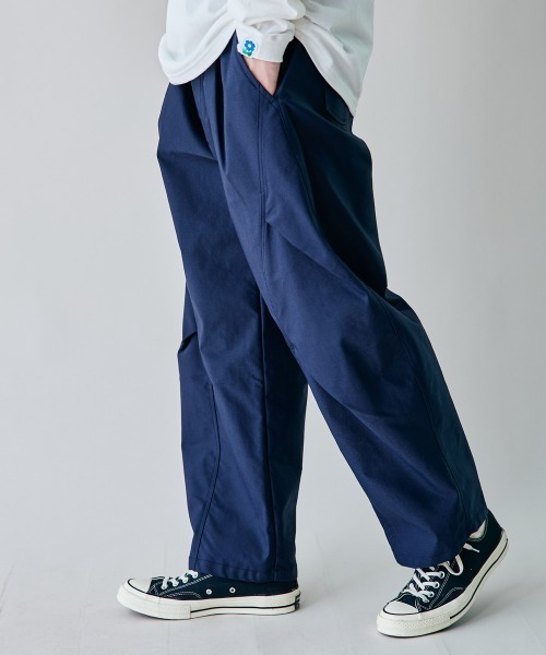 rehacer(レアセル)の「rehacer : SOLOTEX Cocoon Trousers / ソロテックス コクーン トラウザーズ(チノパンツ・メンズ・ベージュ/ブラック/ネイビー・MEDIUM/SMALL/LARGE)」の3枚目の写真