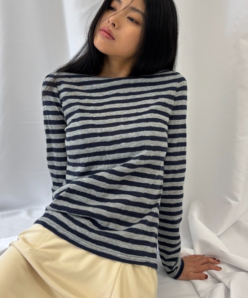 FUULLY STUDIO（フーリィーステューディオ）の「ニットソーボーダーロングスリーブトップス（Tシャツ/カットソー・レディース・ネイビー/ブラウン・FREE）」の2枚目の写真