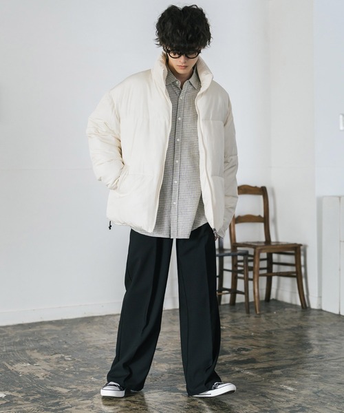 Rocky Monroe（ロッキーモンロー）の「新色追加 オーバーサイズ リアルダウン × 機能性ファイバーダウン ハイブリッドジャケット（ダウンジャケット/コート・メンズ・ブラウン/ネイビー/チャコール/グレー/ブラック/ブラック系/オフホワイト・XL/M/L）」の12枚目の写真