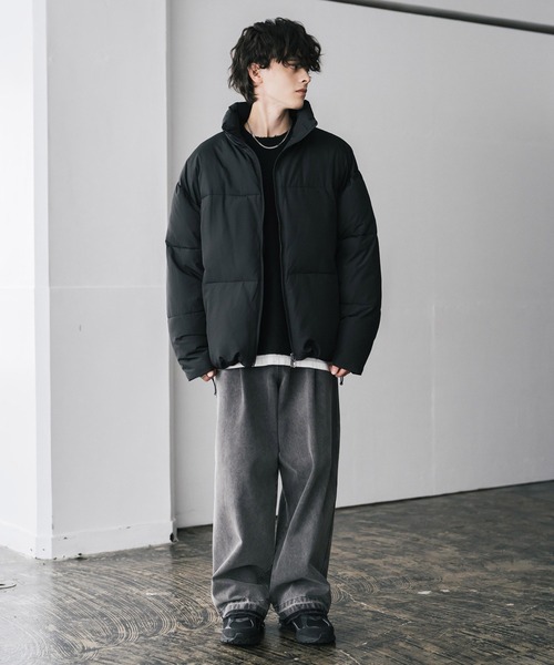 Rocky Monroe（ロッキーモンロー）の「新色追加 オーバーサイズ リアルダウン × 機能性ファイバーダウン ハイブリッドジャケット（ダウンジャケット/コート・メンズ・ブラウン/ネイビー/チャコール/グレー/ブラック/ブラック系/オフホワイト・XL/M/L）」の13枚目の写真