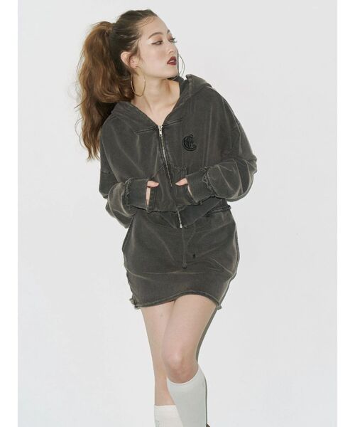 EVRIS（エヴリス）の「ワンポイントブリーチジップアップフーディ【セットアップ着用可能】（パーカー・レディース・ピンク/ブラック/グレー・FREE）」の6枚目の写真