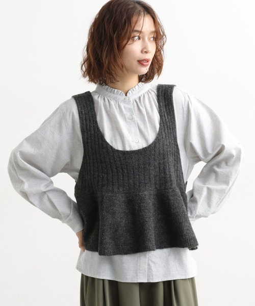 studio CLIP（スタディオクリップ）の「シングルガーゼ襟フリルブラウス（シャツ/ブラウス・レディース・アイボリー/サックスブルー/ライトグレー/その他1/オフホワイト/クリーム/ブラック・MEDIUM/LARGE）」の15枚目の写真