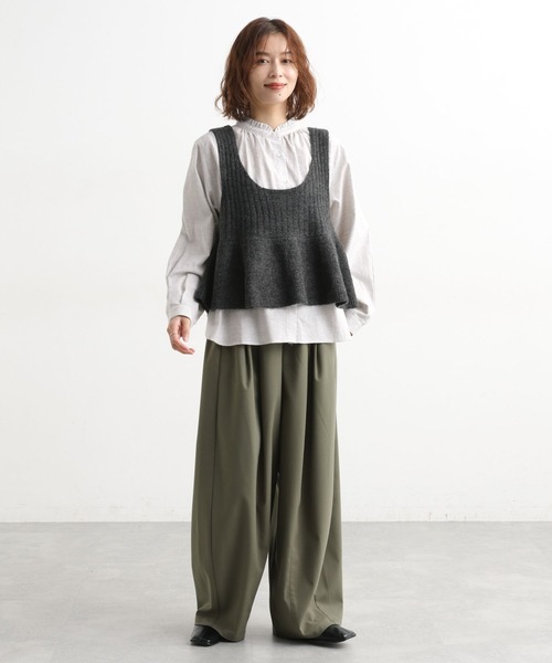 studio CLIP（スタディオクリップ）の「シングルガーゼ襟フリルブラウス（シャツ/ブラウス・レディース・アイボリー/サックスブルー/ライトグレー/その他1/オフホワイト/クリーム/ブラック・MEDIUM/LARGE）」の17枚目の写真