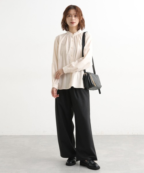 studio CLIP（スタディオクリップ）の「シングルガーゼ襟フリルブラウス（シャツ/ブラウス・レディース・アイボリー/サックスブルー/ライトグレー/その他1/オフホワイト/クリーム/ブラック・MEDIUM/LARGE）」の22枚目の写真