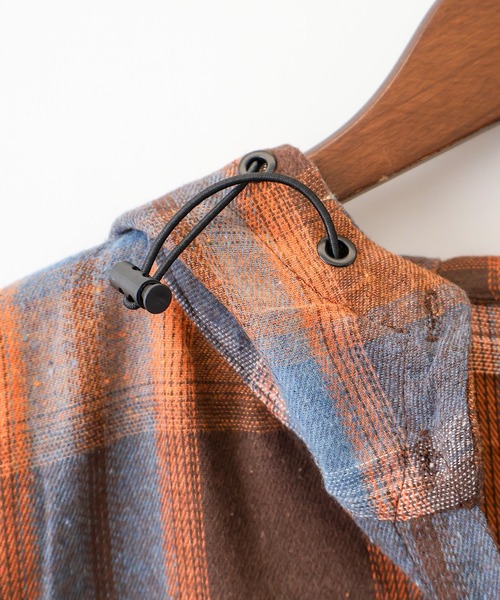 SpRay（スプレイ）の「【チェック×フードでカジュアル上品】ビエラチェックフードシャツ（シャツ/ブラウス・レディース・オレンジ/ブルー・FREE）」の13枚目の写真