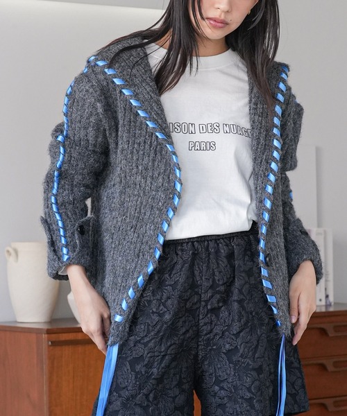 mili an deni(ミリアンデニ)の「セーラーカラーニットカーディガン(カーディガン/ボレロ・レディース・アイボリー/チャコールグレー/ライトグレー・M)」の10枚目の写真