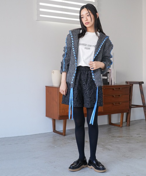 mili an deni(ミリアンデニ)の「セーラーカラーニットカーディガン(カーディガン/ボレロ・レディース・アイボリー/チャコールグレー/ライトグレー・M)」の12枚目の写真