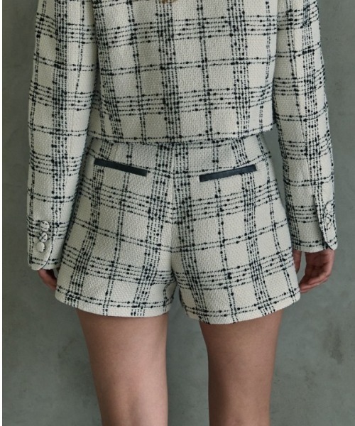 ERADIE(エラディエ)の「Tweed Check Shorts ツイードチェックショートパンツ(その他パンツ・レディース・グレー系/ホワイト系/ブラック系・FREE)」の15枚目の写真