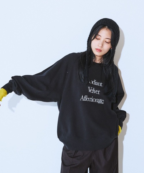 アソートグラフィックシシュウウラケプルオーバー/612228（スウェット