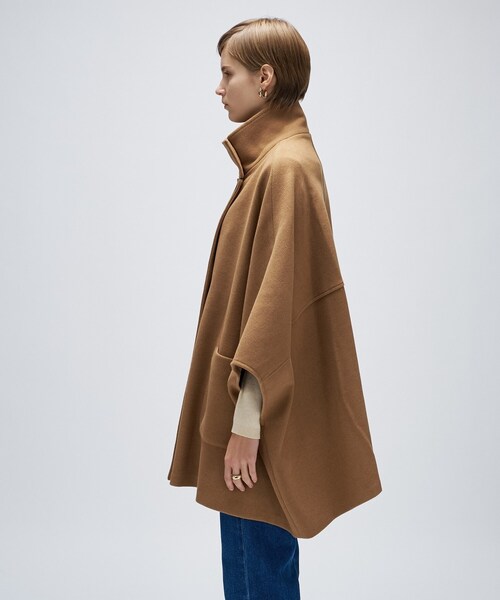 café crème ポンチョコート キャメル　シェリエ　新品未使用 café crème ポンチョコート キャメル シェリエ 新品未使用 キャメル