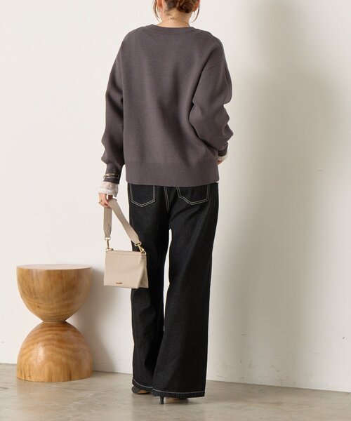 Jena espace merveilleux（ジェナ　エスパスメルヴェイユ）の「【大人のロゴニット】カーブロゴニット（ニット/セーター・レディース・グレー/チャコールグレー/ベージュ・FREE）」の17枚目の写真