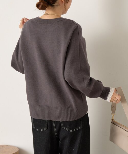 Jena espace merveilleux（ジェナ　エスパスメルヴェイユ）の「【大人のロゴニット】カーブロゴニット（ニット/セーター・レディース・グレー/チャコールグレー/ベージュ・FREE）」の12枚目の写真