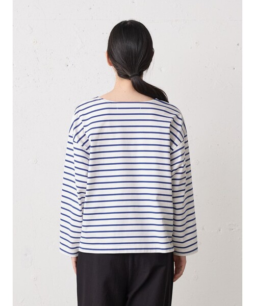 MidiUmi(ミディウミ)の「MidiUmi ボーダーワイドプルオーバー(Tシャツ/カットソー・レディース・ブルー/ネイビー/ブルー系その他2・FREE)」の16枚目の写真