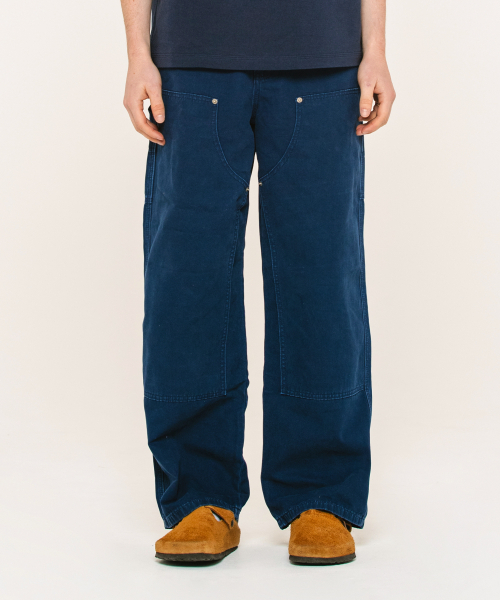 AECA(エイカ)の「VINTAGE DOUBLE KNEE PIGMENT PANTS-NAVY(その他パンツ・メンズ・その他・SMALL/MEDIUM/LARGE)」の1枚目の写真